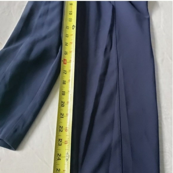 NWT Halston pull-up pants - Picture 7 of 7